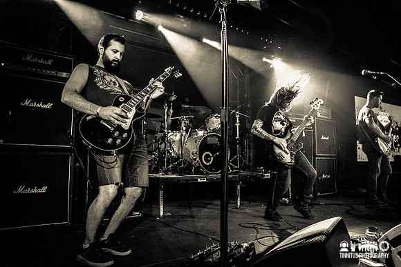Summoner in concert