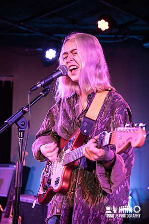Snail Mail in concert