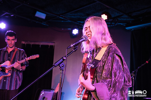 Snail Mail in concert