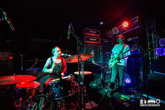 Skelkur í bringu in concert