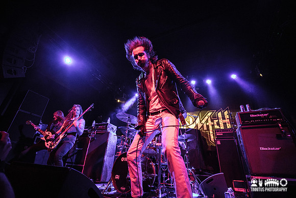 Skeletonwitch in concert