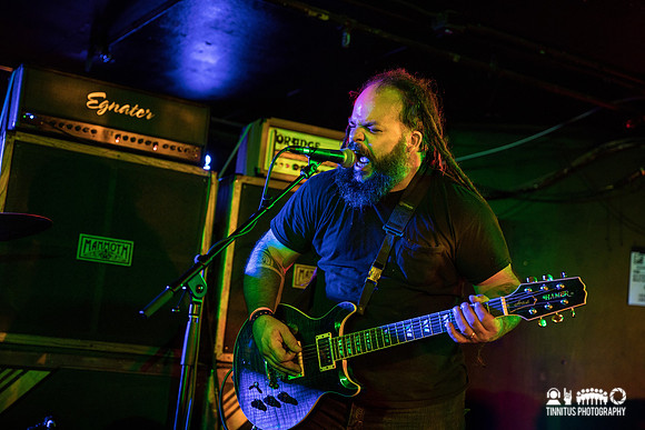 Sea Of Bones in concert