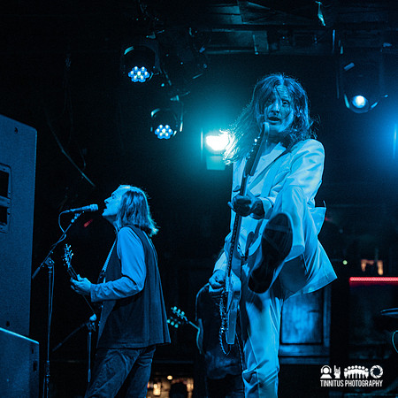 Redd Kross in concert