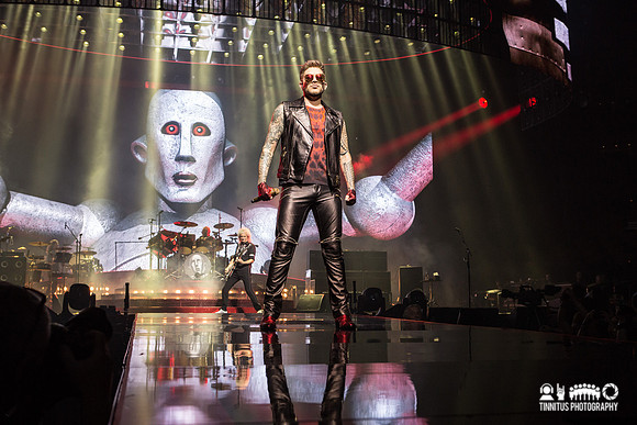 Queen and Adam Lambert in concert