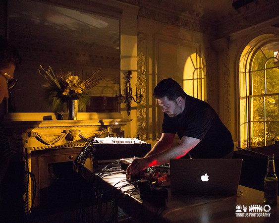 Pole (aka Stefan Betke) in concert