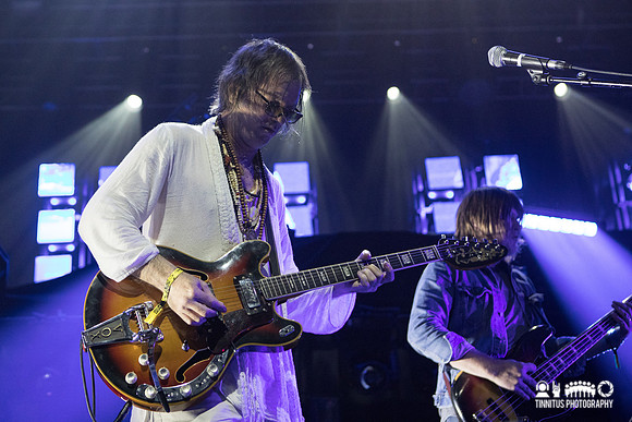 Brian Jonestown Massacre in concert