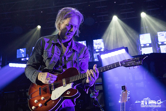 Brian Jonestown Massacre in concert