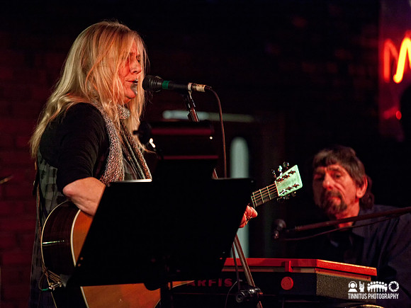 Pegi Young in concert