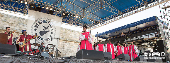 Berklee School Of Music Gospel and Roots Choir in concert