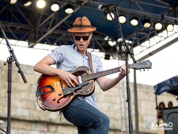 Wesley Keith Schultz of The Lumineers in concert