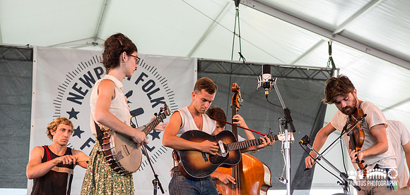 Spirit Family Reunion in concert