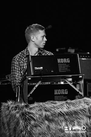 Oceans Of The Moon in concert