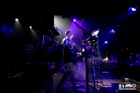 Neurosis in concert