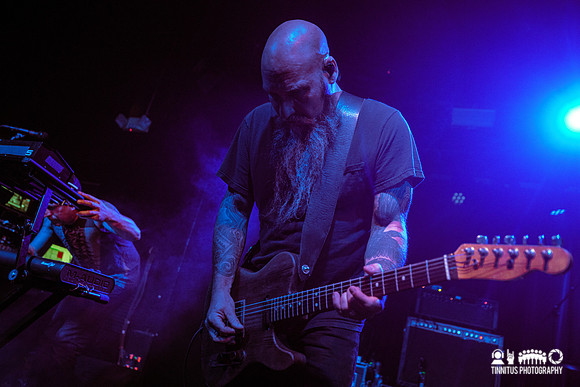 Neurosis in concert