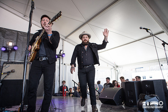 Nathaniel Rateliff and The Night Sweats in concert