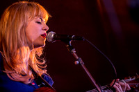 Nikki Lane in concert