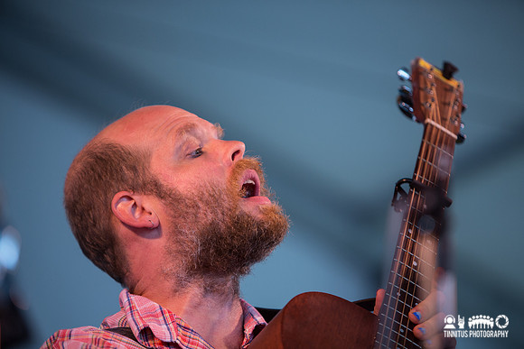 Bonnie "Prince" Billy and Dawn McCarthy in concert