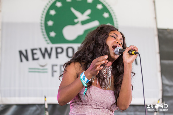 Ruby Amanfu in concert