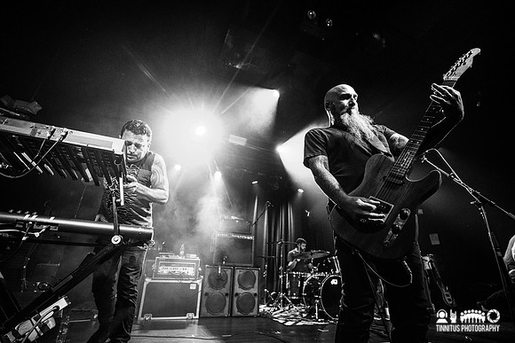 Neurosis in concert