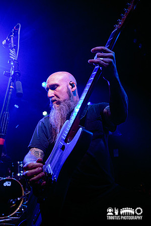 Neurosis in concert