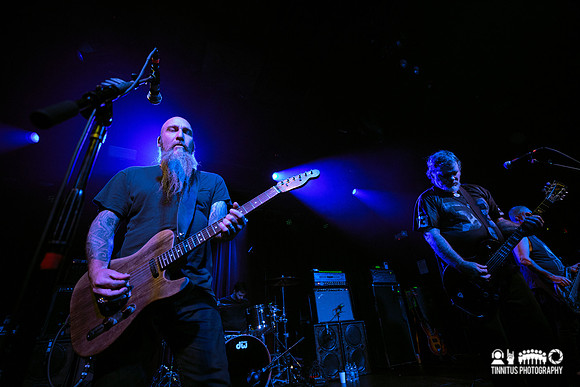 Neurosis in concert