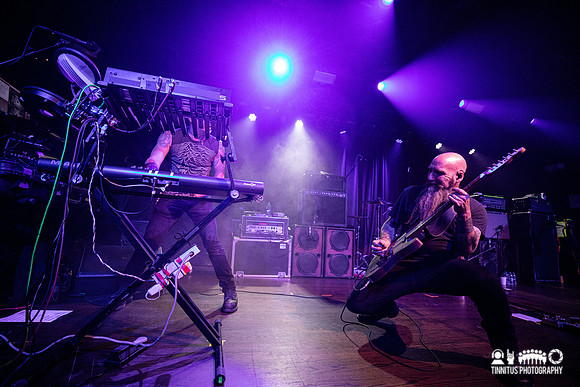 Neurosis in concert