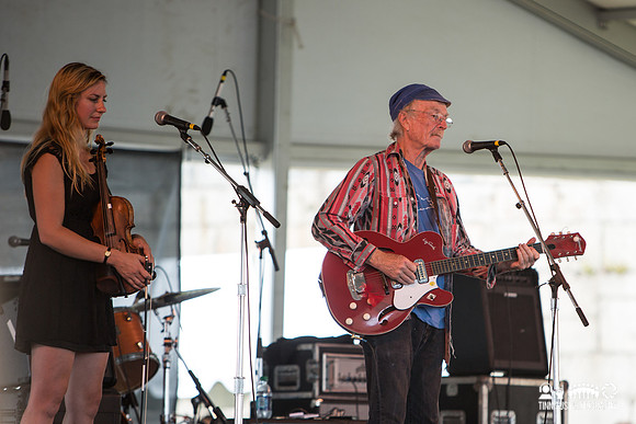 Michael Hurley in concert