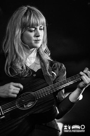Nikki Lane in concert