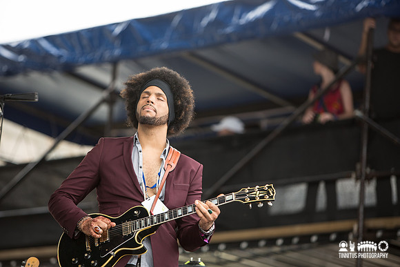 Michael Kiwanuka in concert
