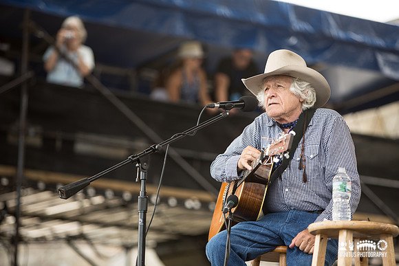 Ramblin' Jack Elliott in concert