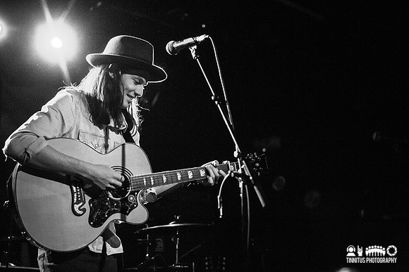 James Bay in concert