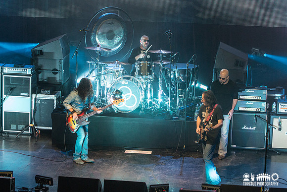 Jason Bonham's Led Zeppelin Experience in concert