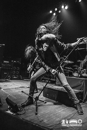In Solitude in concert