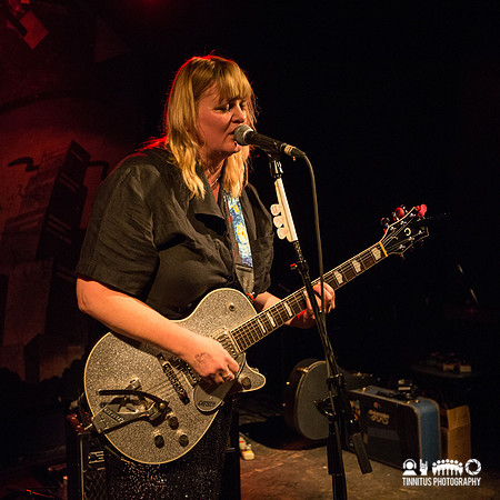 Barbara Manning in concert