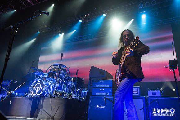 Jason Bonham's Led Zeppelin Experience in concert
