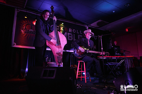 Howe Gelb in concert