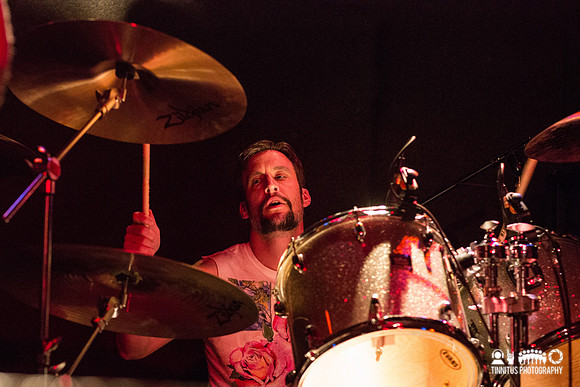 Helmet in concert