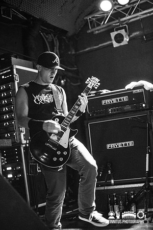 Helmet in concert
