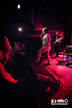 Har Mar Superstar in concert