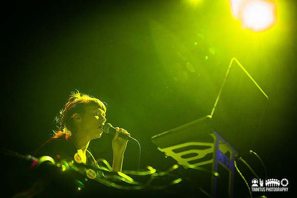 Holly Herndon in concert