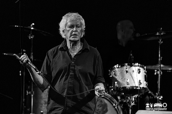 Guided By Voices in concert