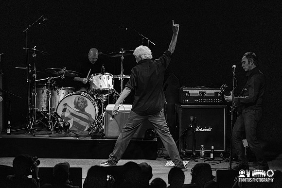 Guided By Voices in concert