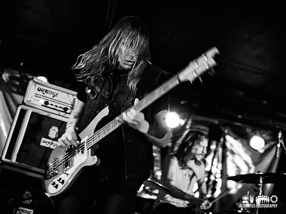Graveyard in concert