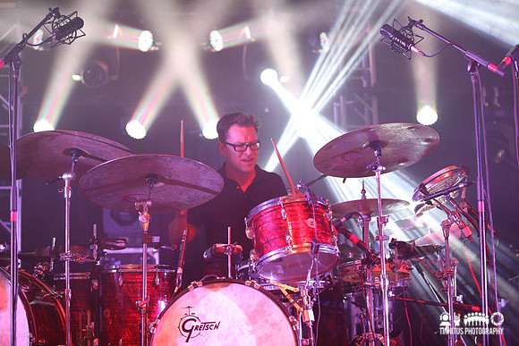 Galactic in concert