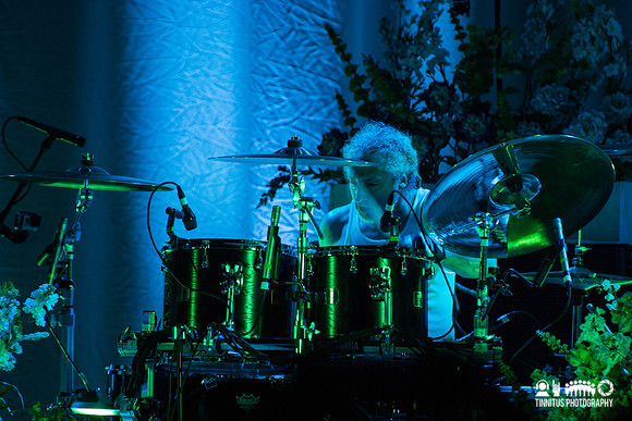 Faith No More in concert