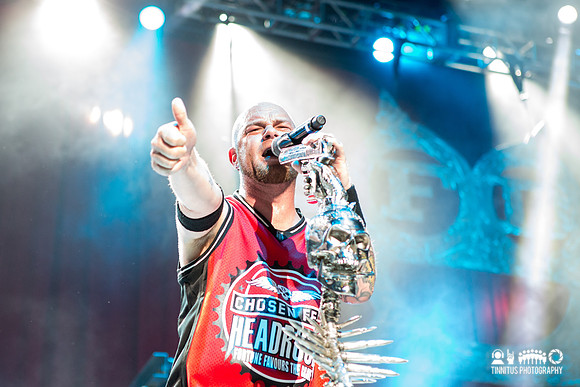 Five Finger Death Punch in concert