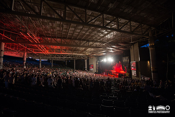 Five Finger Death Punch in concert