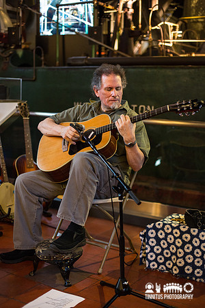 Glenn Jones in concert