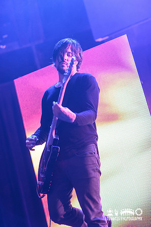 Failure in concert