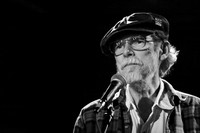 Ed Askew in concert